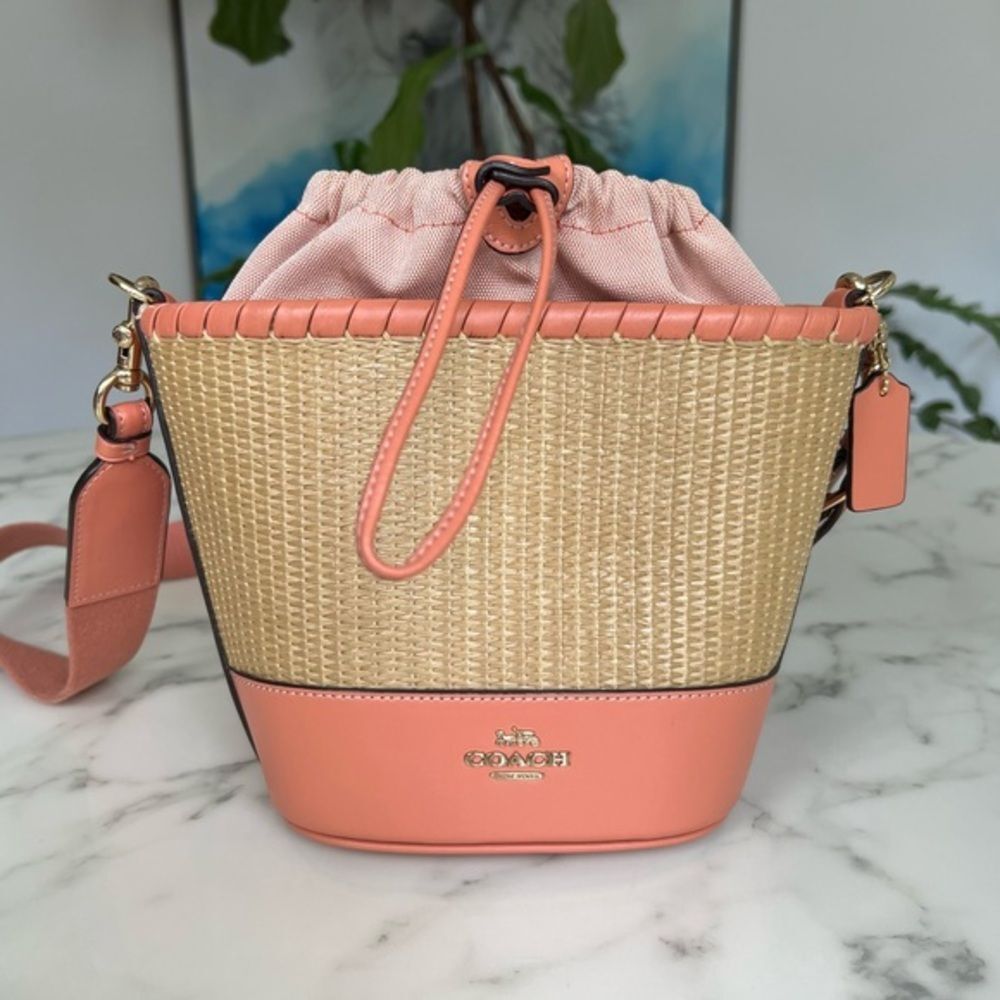 COACH Woven Straw Bucket Bag Crossbody F72707 Natural Light Coral Leather Gold